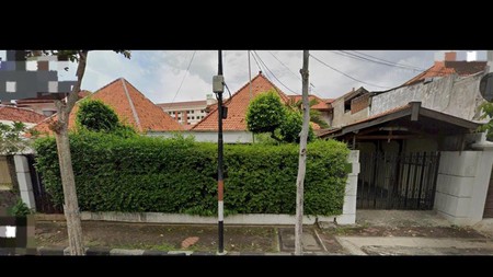 Jual Rumah Strategis Jl Kutai Surabaya