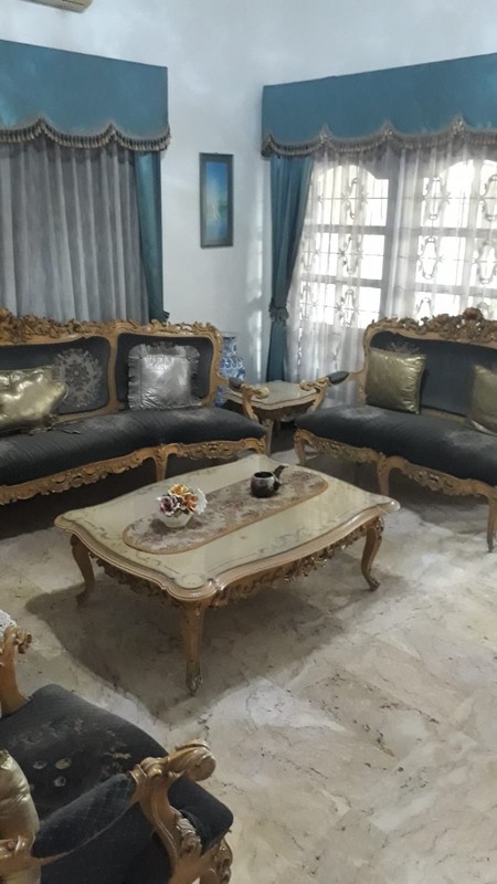 Jual Rumah Strategis Jl Kutai Surabaya