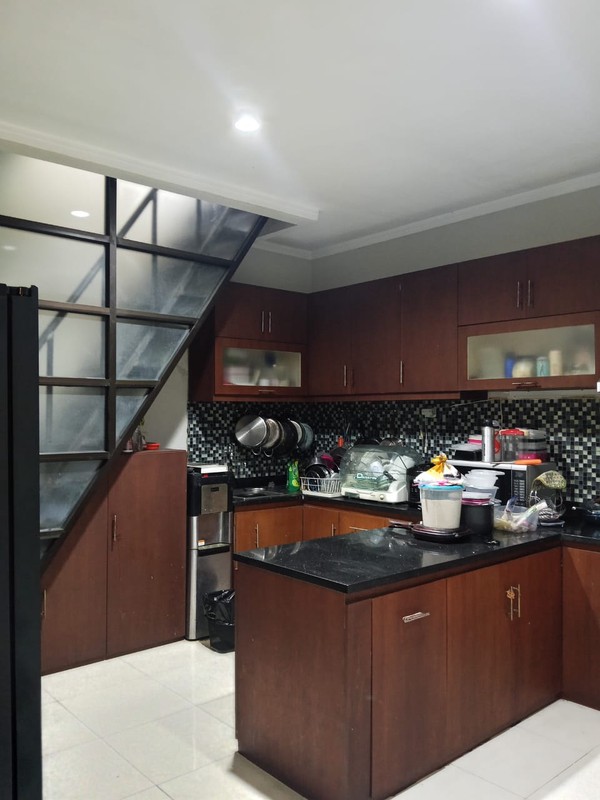 Rumah Siap Huni di Emerald Residence Bintaro