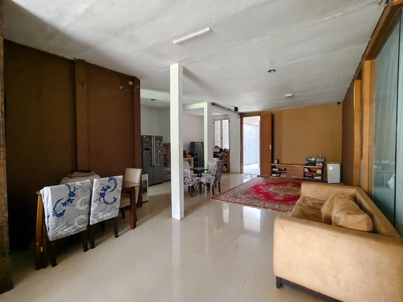 Rumah Bagus Di Jl Palem Puri Ciputat Kota Tangerang Selatan