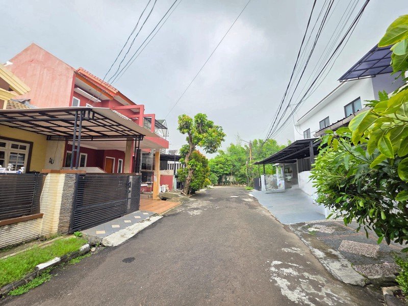 Rumah Bagus Di Taman Crista Bintaro Jaya Sektor 9