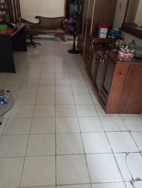 Rumah Bagus Di Jl Meditran, Komp Pertamina Pondok Ranji Tangerang Selatan