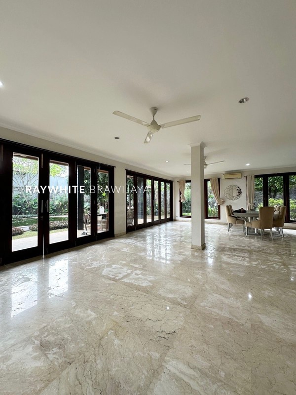 Rumah Nuansa Resort Siap Huni Lokasi Strategis Area Benda Atas Jeruk Purut