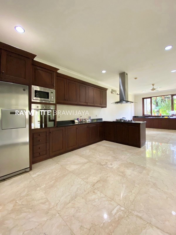 Rumah Nuansa Resort Siap Huni Lokasi Strategis Area Benda Atas Jeruk Purut