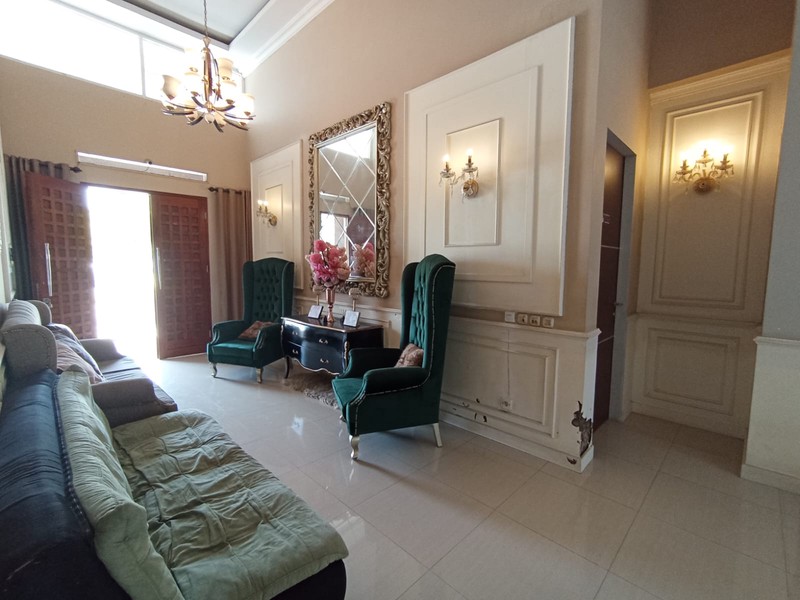 Peluang Investasi, Homestay Mewah 6 Kamar di Umbulharjo Lokasi Strategis & Siap Operasional