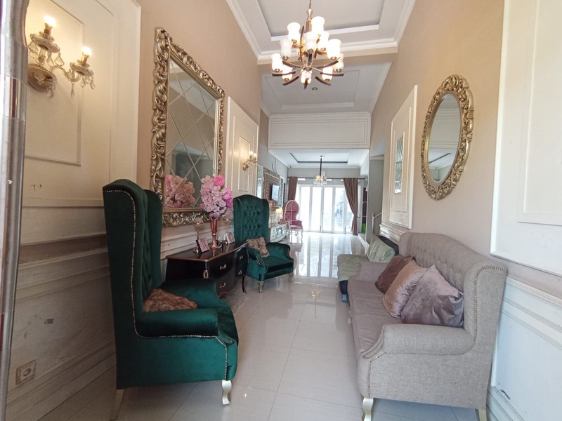 Peluang Investasi, Homestay Mewah 6 Kamar di Umbulharjo Lokasi Strategis & Siap Operasional