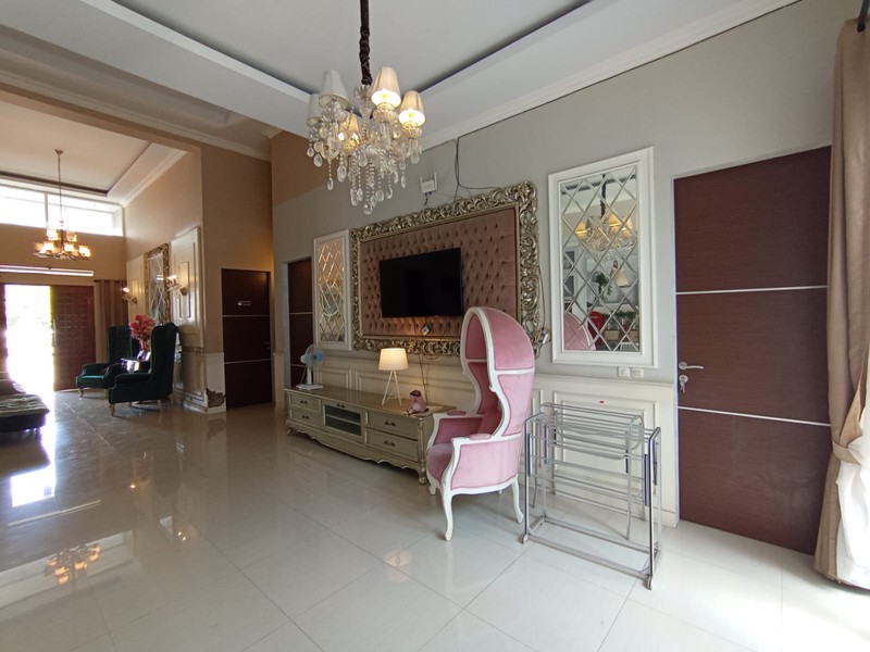 Peluang Investasi, Homestay Mewah 6 Kamar di Umbulharjo Lokasi Strategis & Siap Operasional