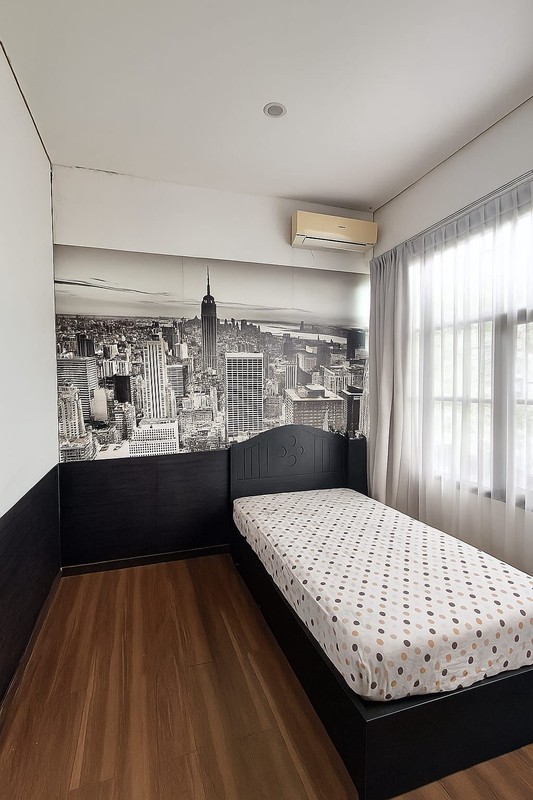 Hot Listing! Rumah Besar di Bintaro, 4+1 KT, CCTV, Siap Huni!