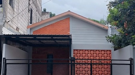 Rumah Komersil Baru Dijual Veteran Bintaro 2,6 M - Akses Cepat Sudirman & Pondok Indah