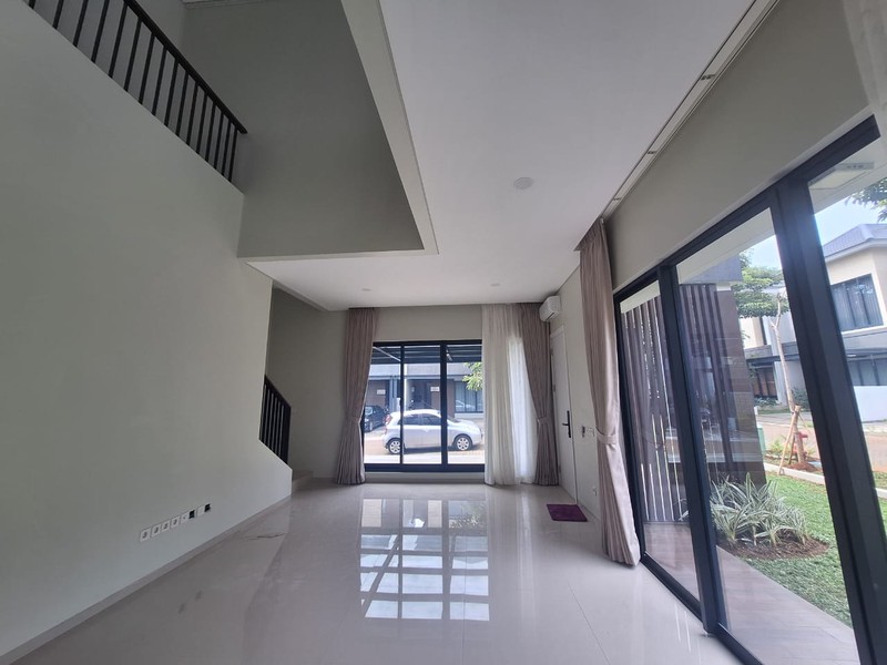 Sewa Rumah Discovery Amore Bintaro - 4 BR Luas 180m² Strategis & Mewah