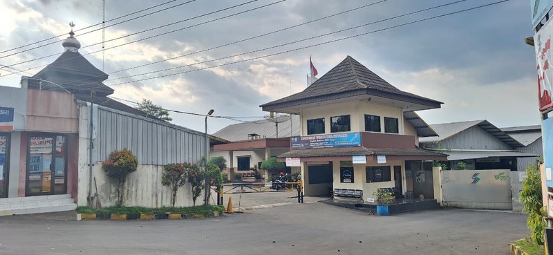 Pabrik & Kantor Strategis di Pringsurat, Temanggung Siap Operasi & Investasi Prospektif