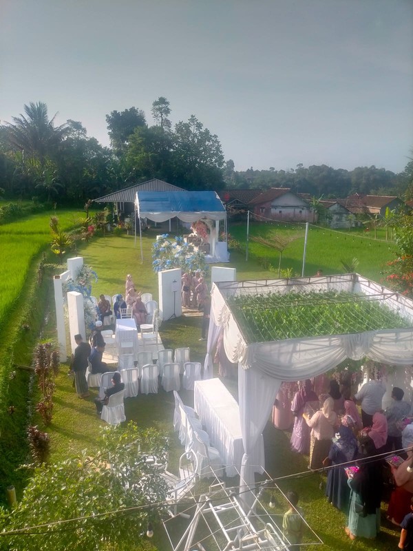 Villa Di Lokasi Strategis Di Jl Kadudampit Raya Sukabumi Jawa Barat