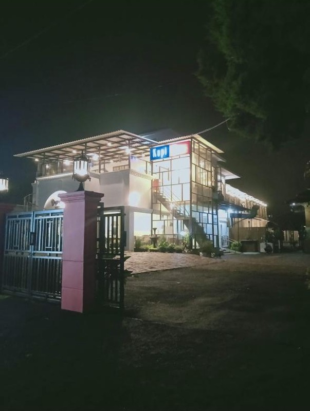 Villa Di Lokasi Strategis Di Jl Kadudampit Raya Sukabumi Jawa Barat