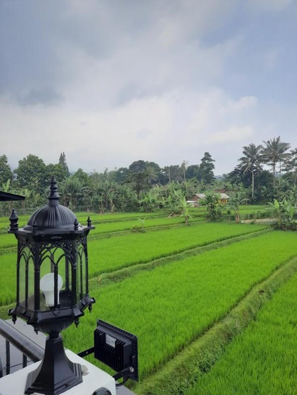 Villa Di Lokasi Strategis Di Jl Kadudampit Raya Sukabumi Jawa Barat