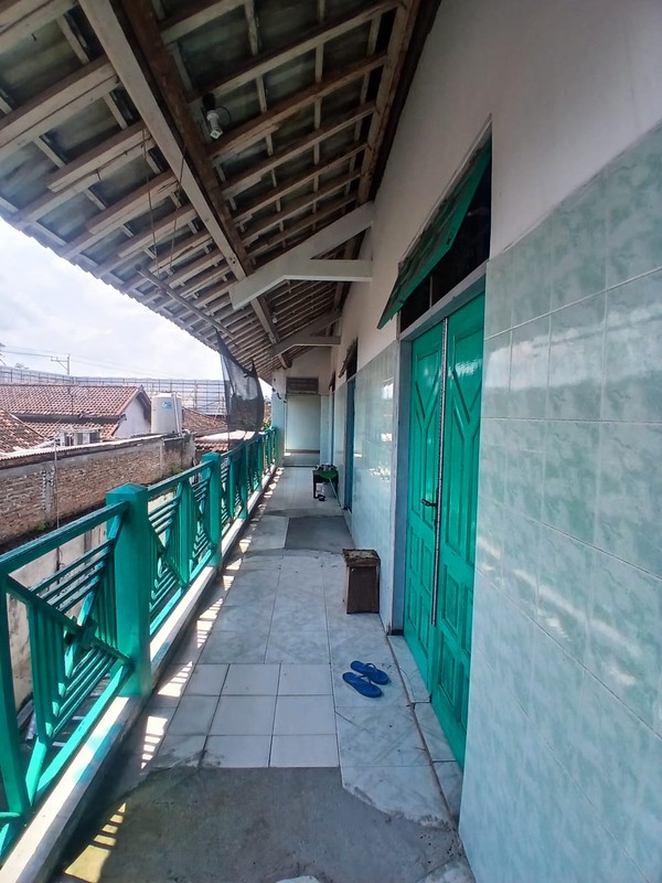 Disewakan Ruang Usaha & Kost Eksklusif Jalan Raya Bantul KM 9 Lahan Luas & Strategis, Pendowoharjo, Sewon, Bantul