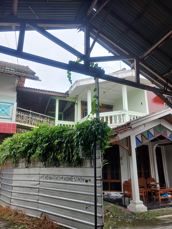 Disewakan Ruang Usaha & Kost Eksklusif Jalan Raya Bantul KM 9 Lahan Luas & Strategis, Pendowoharjo, Sewon, Bantul