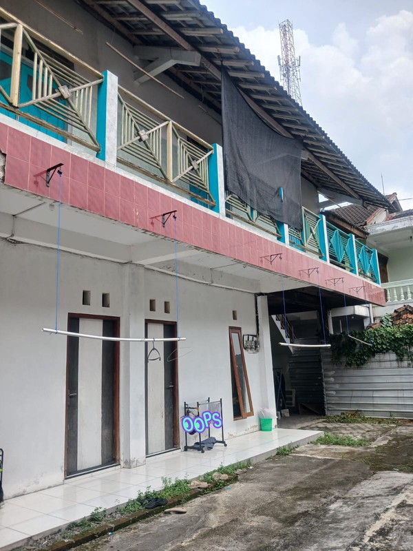 Disewakan Ruang Usaha & Kost Eksklusif Jalan Raya Bantul KM 9 Lahan Luas & Strategis, Pendowoharjo, Sewon, Bantul