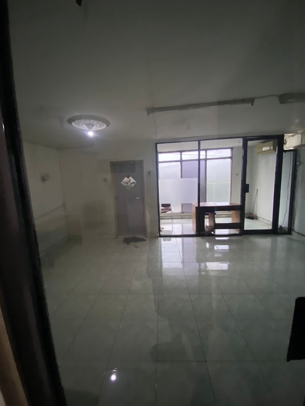 Dijual Ruko Raya Kletek Rejo - Sidoarjo - Bangunan 3 Lantai