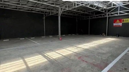 2 Milyar-an Dijual 270 m2 Gudang Surabaya Pusat Kota di Jalan Petemon Sidomulyo - Row Jalan 2 Mobil Paving Plus Cctv, Wifii, Cocok Buat Gudang, Parkiran Mobil