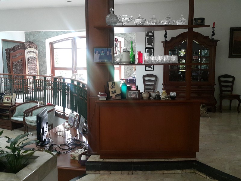 Rare Item! Rumah Premium 2 Lantai di Jakarta Selatan - Tanah 1.910m² - Parkir 8 Mobil
