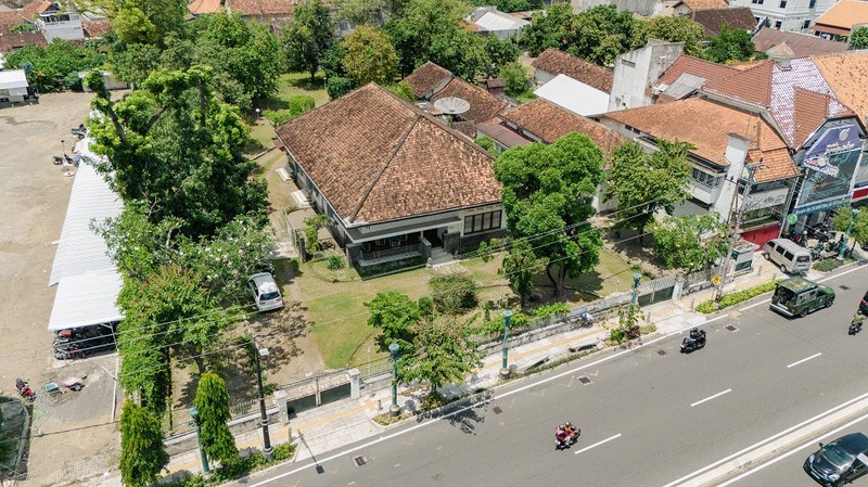 EXCLUSIVE HERITAGE PROPERTY - JL. JENDRAL SUDIRMAN, JOGJA
