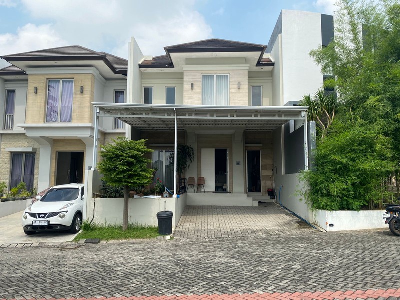 Di Jual Rumah Green Land Residence Cluster The Armaya, Menganti Gresik