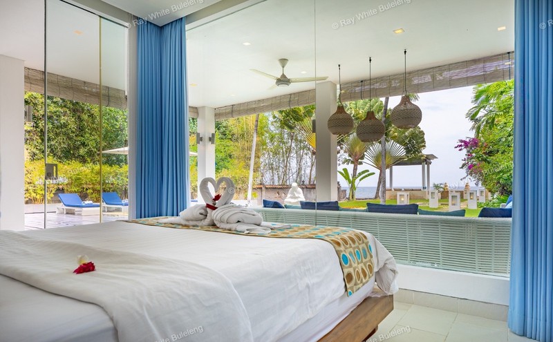 Beautiful Coastal Villa in Lovina - Modern Living by the Sea