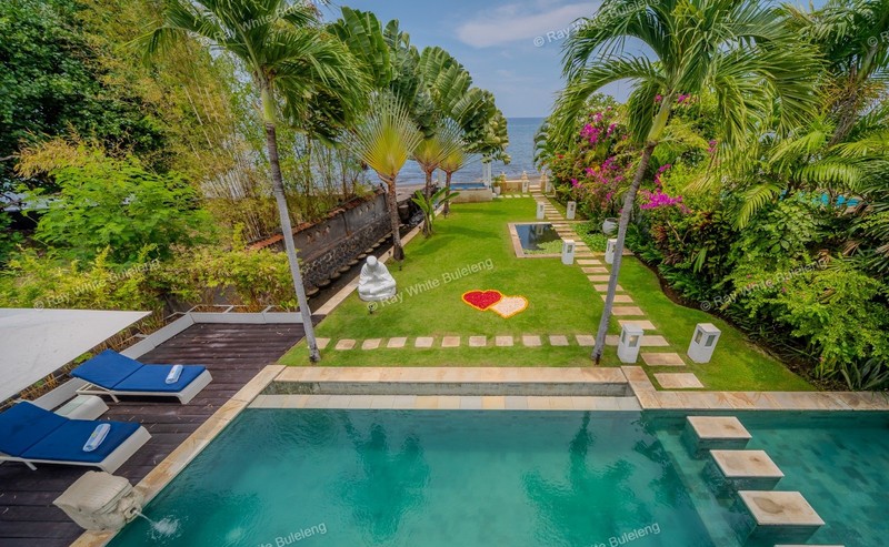 Beautiful Coastal Villa in Lovina - Modern Living by the Sea