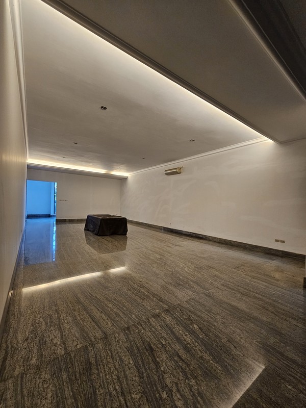 Dijual 1300 m2 Rumah Komersial Nol Jalan Raya Kembar Jalan Dr. Ir.H.Soekarno / Dharmahusada Indah Utara samping Mie Gacoan, Depan Unair kampus ,dekat Galaxy Mall - cocok buat Segala Usaha , Garasi Car