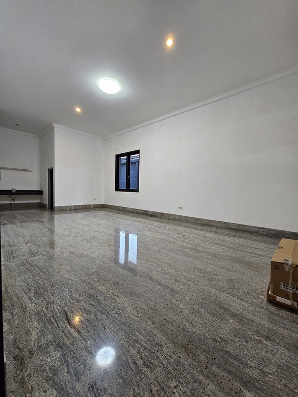 Dijual 1300 m2 Rumah Komersial Nol Jalan Raya Kembar Jalan Dr. Ir.H.Soekarno / Dharmahusada Indah Utara samping Mie Gacoan, Depan Unair kampus ,dekat Galaxy Mall - cocok buat Segala Usaha , Garasi Car