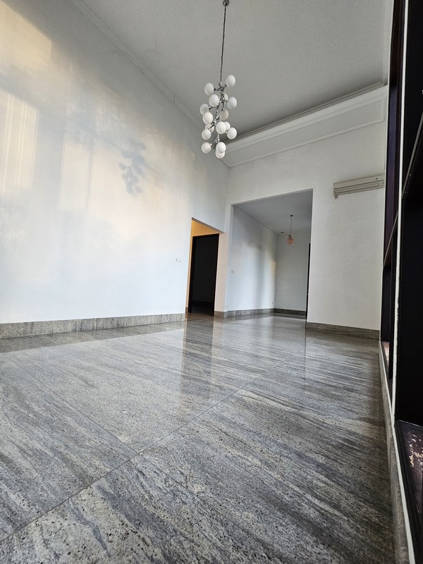 Dijual 1300 m2 Rumah Komersial Nol Jalan Raya Kembar Jalan Dr. Ir.H.Soekarno / Dharmahusada Indah Utara samping Mie Gacoan, Depan Unair kampus ,dekat Galaxy Mall - cocok buat Segala Usaha , Garasi Car