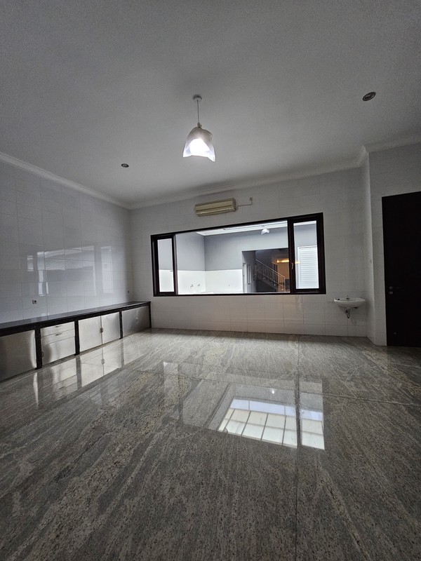 Dijual 1300 m2 Rumah Komersial Nol Jalan Raya Kembar Jalan Dr. Ir.H.Soekarno / Dharmahusada Indah Utara samping Mie Gacoan, Depan Unair kampus ,dekat Galaxy Mall - cocok buat Segala Usaha , Garasi Car