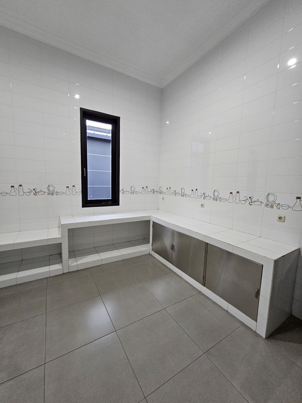 Dijual 1300 m2 Rumah Komersial Nol Jalan Raya Kembar Jalan Dr. Ir.H.Soekarno / Dharmahusada Indah Utara samping Mie Gacoan, Depan Unair kampus ,dekat Galaxy Mall - cocok buat Segala Usaha , Garasi Car