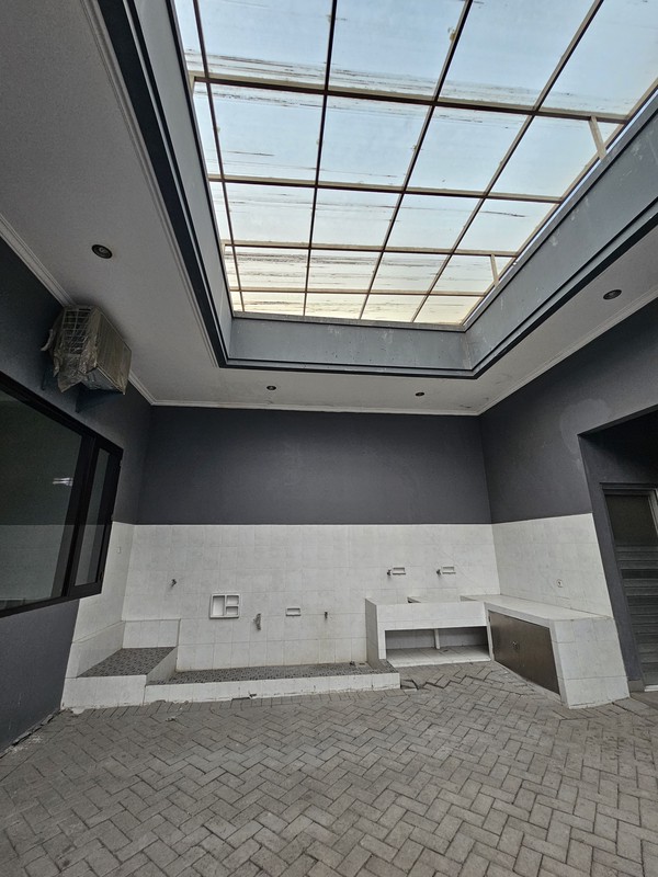 Dijual 1300 m2 Rumah Komersial Nol Jalan Raya Kembar Jalan Dr. Ir.H.Soekarno / Dharmahusada Indah Utara samping Mie Gacoan, Depan Unair kampus ,dekat Galaxy Mall - cocok buat Segala Usaha , Garasi Car