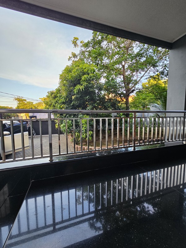 Dijual 1300 m2 Rumah Komersial Nol Jalan Raya Kembar Jalan Dr. Ir.H.Soekarno / Dharmahusada Indah Utara samping Mie Gacoan, Depan Unair kampus ,dekat Galaxy Mall - cocok buat Segala Usaha , Garasi Car