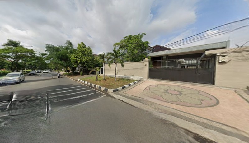 Dijual 1300 m2 Rumah Komersial Nol Jalan Raya Kembar Jalan Dr. Ir.H.Soekarno / Dharmahusada Indah Utara samping Mie Gacoan, Depan Unair kampus ,dekat Galaxy Mall - cocok buat Segala Usaha , Garasi Car