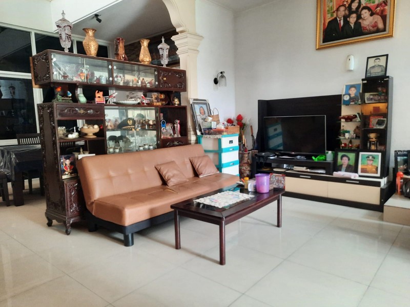 Dijual rumah 2 Lantai, dekat tol Baros, Cimahi 