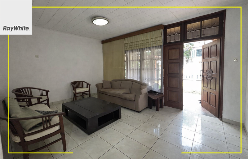 FOR SALE Murah Dibawah NJOP Rumah 2 Lantai Mega Kuningan Jakarta Selatan