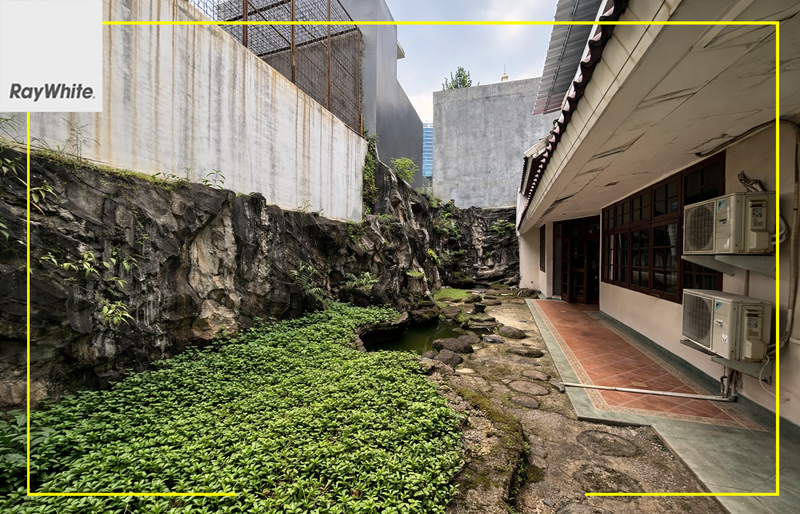 FOR SALE Murah Dibawah NJOP Rumah 2 Lantai Mega Kuningan Jakarta Selatan