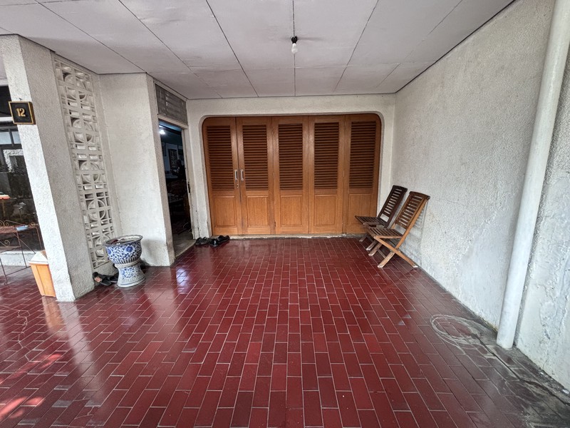 Rumah dijual di Jl Ciawi Kebayoran Baru