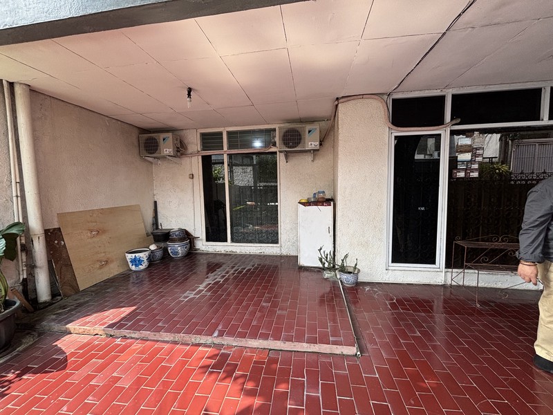 Rumah dijual di Jl Ciawi Kebayoran Baru