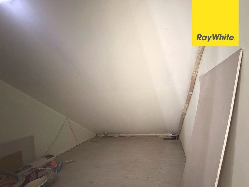 Rumah 2 Lantai di Kota Wisata Cibubur