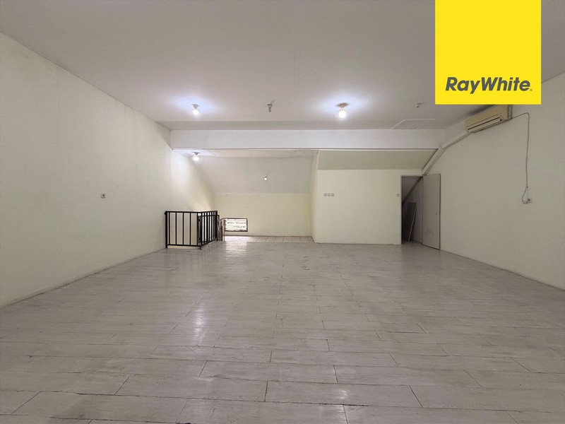 Rumah 2 Lantai di Kota Wisata Cibubur