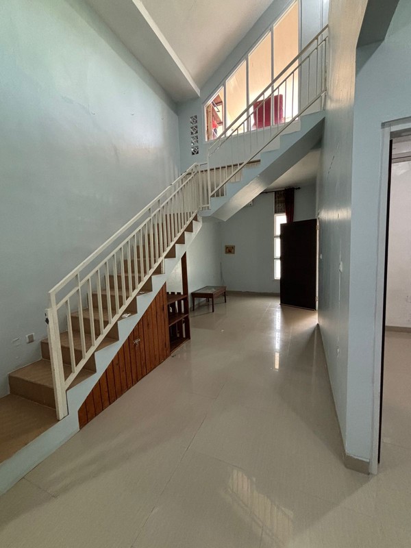 Rumah 2 Lantai dalam Cluster di Pancoran Mas