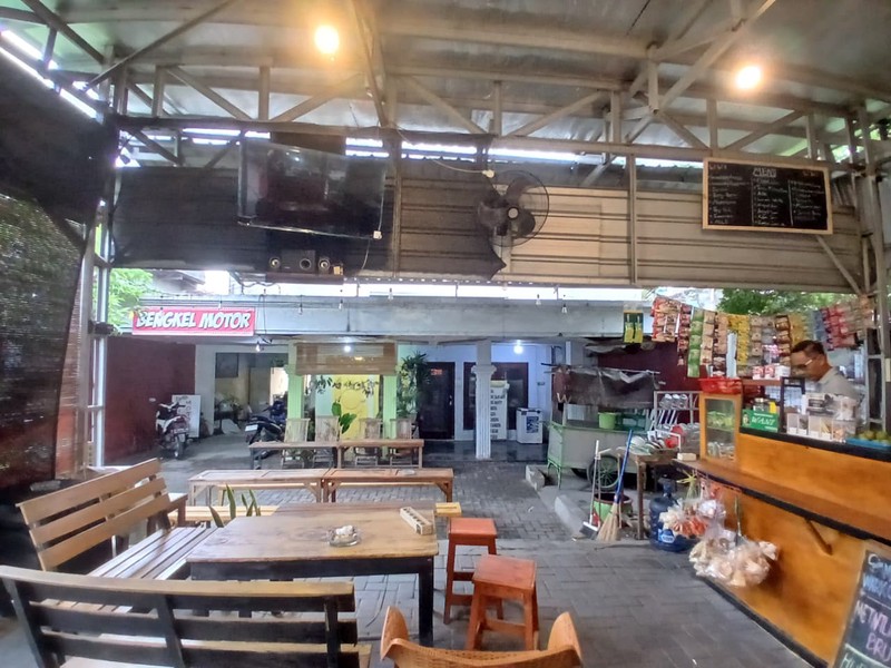 Rumah Hitung Tanah Raya Wiyung Surabaya LT 515 Cocok Usaha & Kost