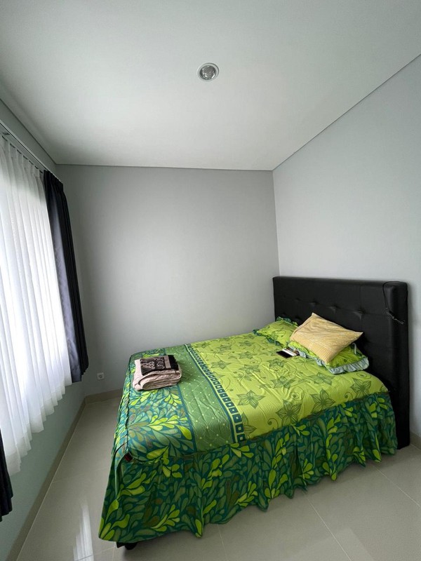 Rumah Minimalis, Bagus, dalam Cluster di Ciputat