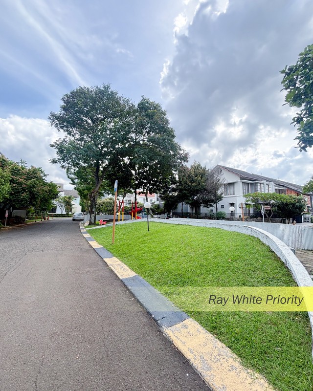 RUMAH MINIMALIS SIAP HUNI DI EMERALD BINTARO SEKTOR 9, TANGERANG SELATAN