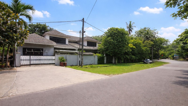 Tanah Hoek 854M² Pondok Kelapa Billy Moon - Harga di Bawah Pasar, Lokasi Premium Jakarta Timur