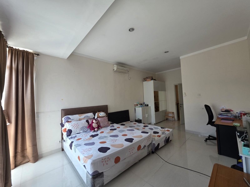 Modern Living Kebayoran Terrace Bintaro Sektor 7 - Rumah Asri Siap Huni, Lokasi Ring 1 Dekat Mal & Tol