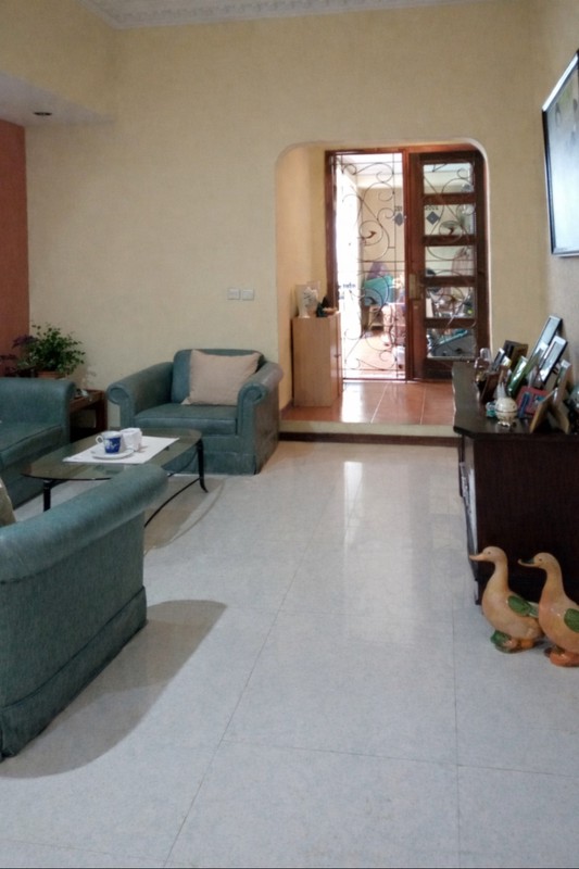 Rumah lama layak huni + tempat usaha, di Jakarta Pusat: Percetakan Negara, Salemba, Senen